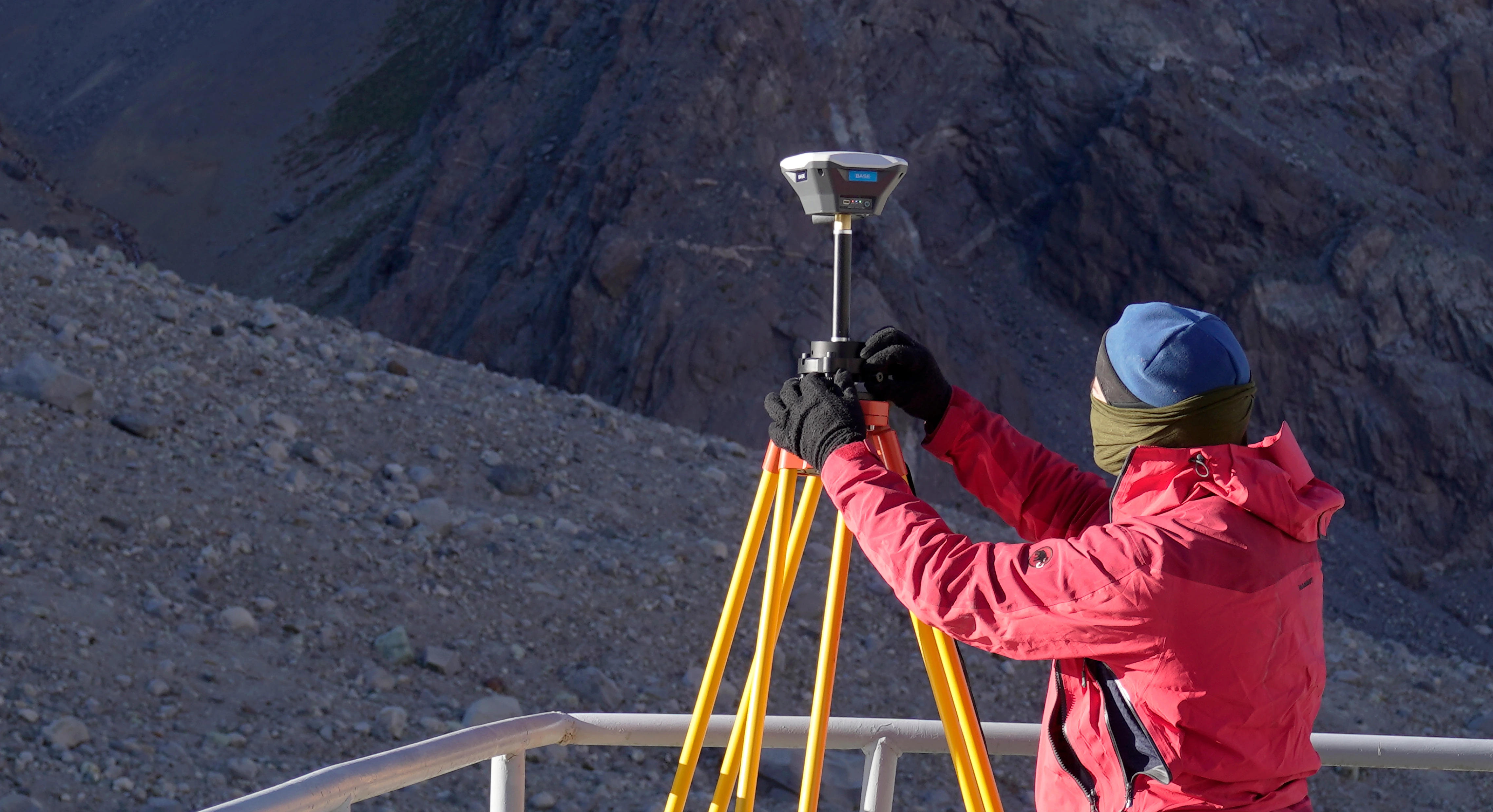 Reach RS+ on a tripod